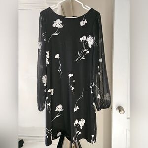 White House Black Market Floral Dress sz Large